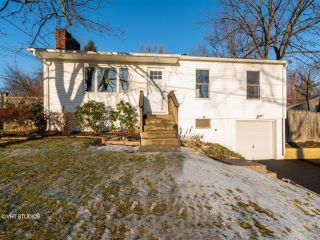 Foreclosed Home - 19 Hampshire Road, 12524