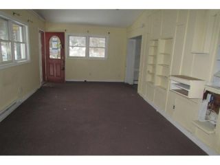 Foreclosed Home - 3 Sunset Blvd, 12533