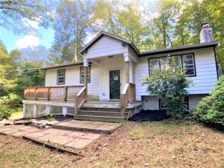 Foreclosed Home - 700 SMITHFIELD RD, 12546