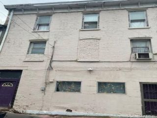 Foreclosed Home - 199 CHAMBERS ST, 12550