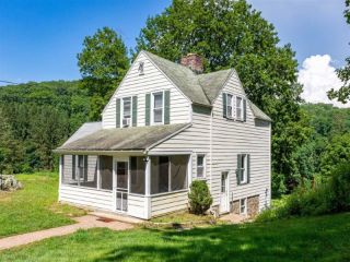 Foreclosed Home - 420 QUAKER HILL RD, 12564