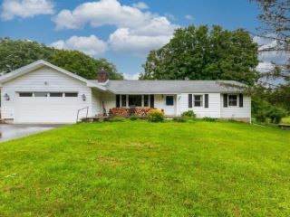 Foreclosed Home - 55 APPLE RING RD, 12571