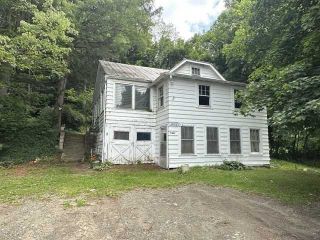 Foreclosed Home - 7844 ALBANY POST RD, 12571