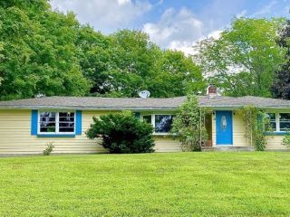 Foreclosed Home - 45 WHITE SCHOOLHOUSE RD, 12572