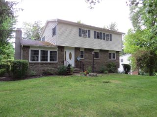 Foreclosed Home - 16 BROOKLAND FARMS RD, 12601