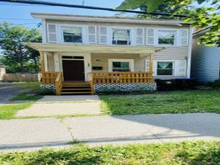 Foreclosed Home - 452 MAPLE ST, 12601