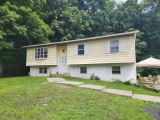 Foreclosed Home - 81 SPRING ST, 12601