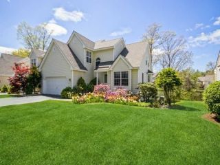 Foreclosed Home - 5 BIRKDALE CT, 12603