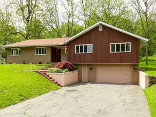 Foreclosed Home - 19 CARRIAGE HILL LN, 12603