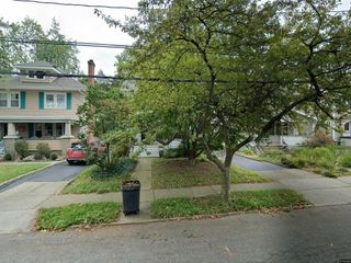 Foreclosed Home - 25 PARKWOOD BLVD, 12603