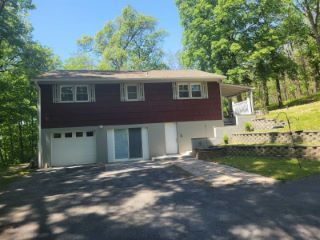 Foreclosed Home - 22 HOWARD RD, 12603