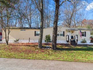 Foreclosed Home - 40 DOGWOOD LOOP, 12721