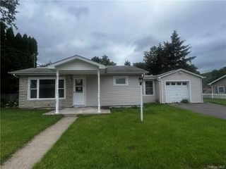 Foreclosed Home - 2 ADA ST, 12771