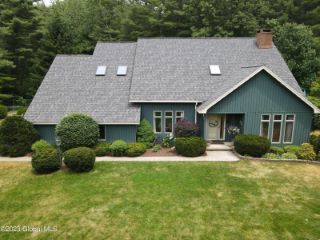 Foreclosed Home - 30 FOX HOLLOW LN, 12804