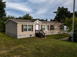 Foreclosed Home - 466 TELEGRAPH RD, 12972