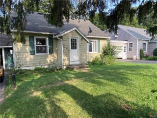 Foreclosed Home - 318 MCCLENNAN DR, 13066