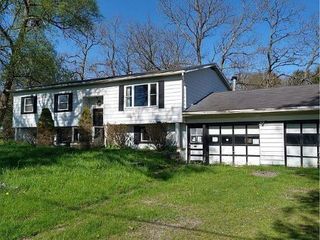 Foreclosed Home - 2281 HANSHAW RD, 13068