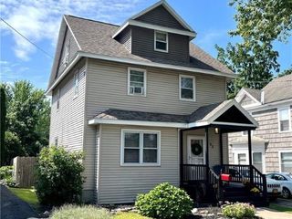 Foreclosed Home - 32 S 3RD ST, 13069