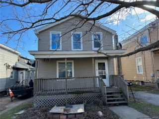Foreclosed Home - 77 E 5TH ST, 13126