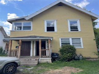 Foreclosed Home - 909 OAK ST, 13203