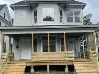 Foreclosed Home - 246 TENNYSON AVE # 248, 13204