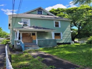 Foreclosed Home - 138 GLENWOOD AVE, 13207