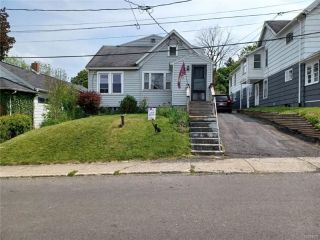 Foreclosed Home - 403 4TH ST, 13209