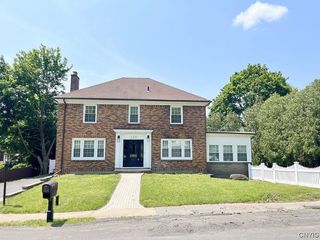 Foreclosed Home - 100 GIFFORD PKWY, 13214