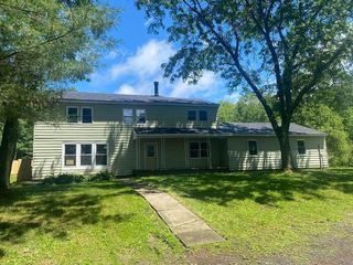 Foreclosed Home - 132 NICHOLS RD, 13335