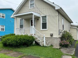 Foreclosed Home - 4 DUDLEY AVE, 13495