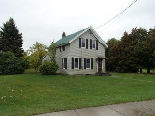 Foreclosed Home - 51 Johnstown St, 13642