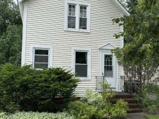Foreclosed Home - 7 1/2 COTTAGE ST, 13676