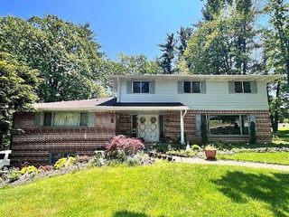 Foreclosed Home - 291 RIDGEFIELD RD, 13760