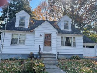Foreclosed Home - 22 HAYWARD AVE, 13815
