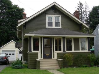 Foreclosed Home - 10 RICHMOND AVE, 13820