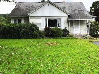 Foreclosed Home - 5 COVE AVE, 13820