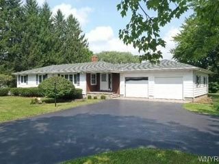 Foreclosed Home - 9137 S LAKE RD, 14036