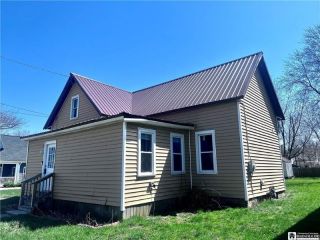 Foreclosed Home - 83 W DOUGHTY ST, 14048