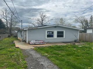 Foreclosed Home - 2261 OAKLEY PL, 14085