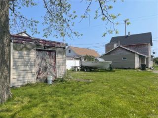 Foreclosed Home - 96 SOMMER ST, 14120