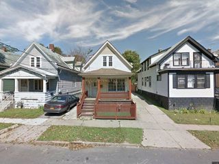 Foreclosed Home - 246 BOX AVE, 14211