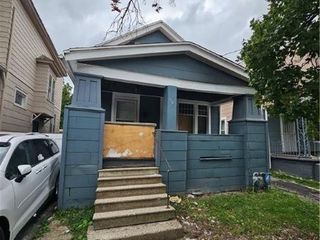 Foreclosed Home - 98 ELLER AVE, 14211