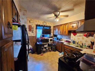 Foreclosed Home - List 100750021
