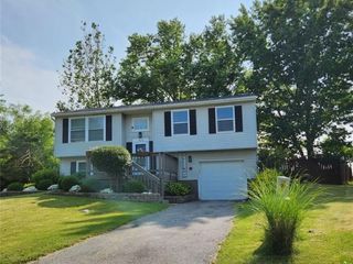 Foreclosed Home - 1623 CORNFIELD CIR, 14425