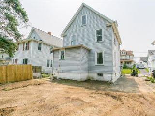 Foreclosed Home - 227 W CHESTNUT ST, 14445
