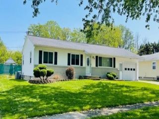 Foreclosed Home - List 100644876