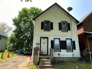 Foreclosed Home - 555 FLINT ST, 14611