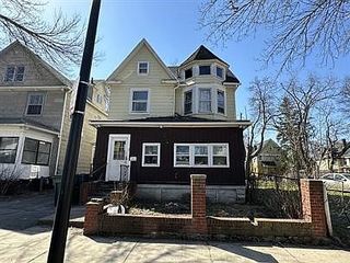 Foreclosed Home - List 100712767