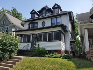 Foreclosed Home - 189 AUGUSTINE ST, 14613