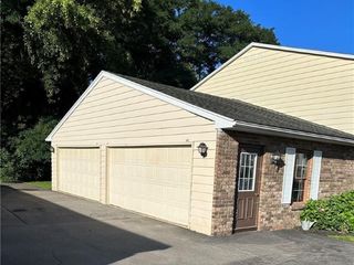 Foreclosed Home - 661 FRENCH RD, 14618